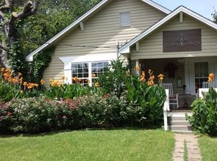 100 N Hill St, Pilot Point, TX 76258