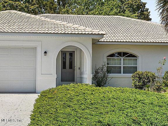 2nd image of 51 PRITCHARD Drive