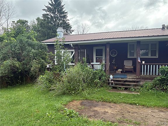 2nd image of 630 Red School House Rd