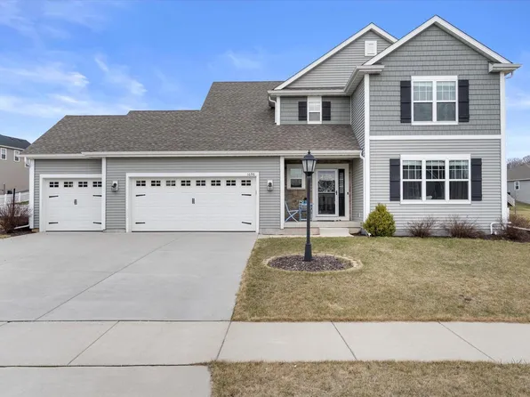 1698 Willow DRIVE, Port Washington, WI 53074