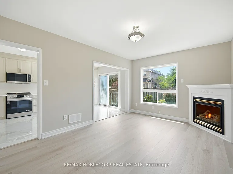 22 Gold Hill Rd #UPPER — Photo 19
