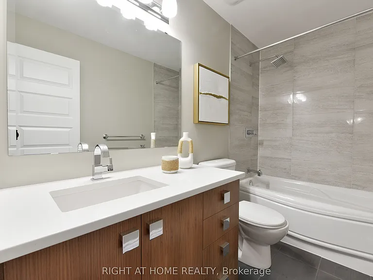 520 Silvertip Ln — Photo 31