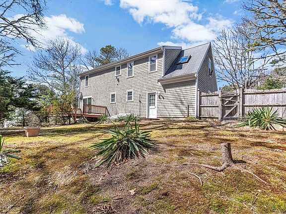 3rd image of 5 Briar Patch Rd