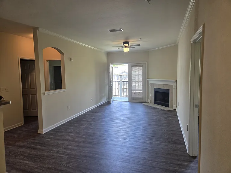 700 Vista Lake Dr #305 — Photo 6