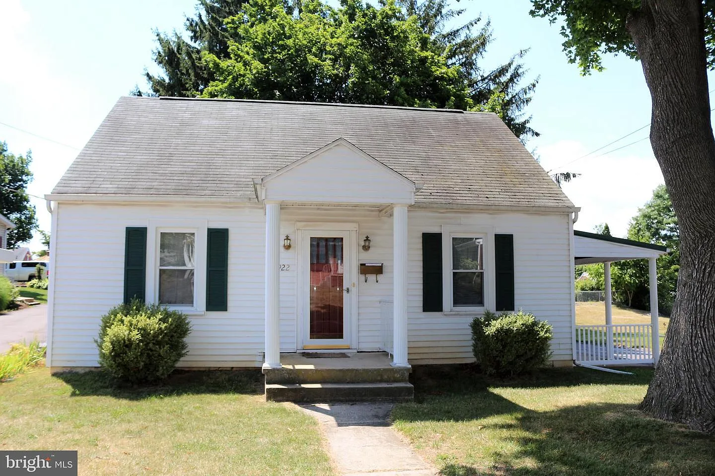 10922 Roessner Ave photo 1