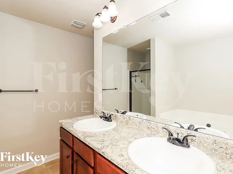 5458 Union Hill Ct — Photo 12