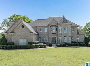 2048 Brook Highland Rdg, Birmingham, AL 35242