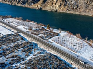 9-11 Highway 97, Orondo, WA 98843