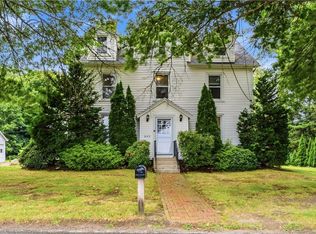 305 Turner Rd, Middletown, RI 02842