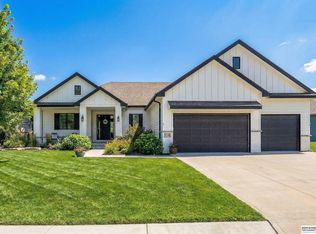21754 I St, Elkhorn, NE 68022