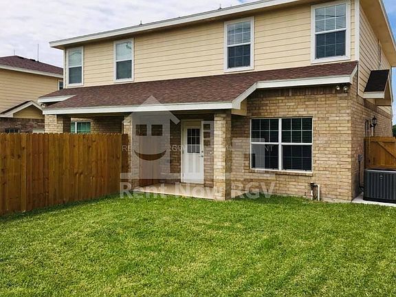 2nd image of 2618 Phoenix St