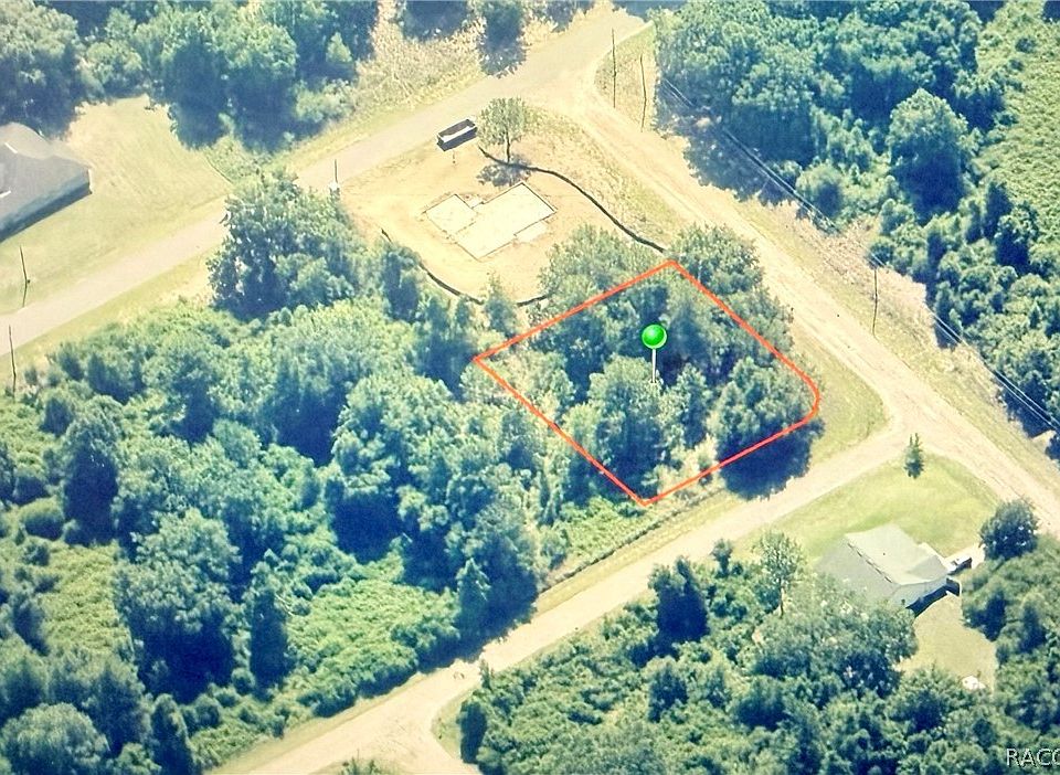 2nd image of 689 E Hope Pl