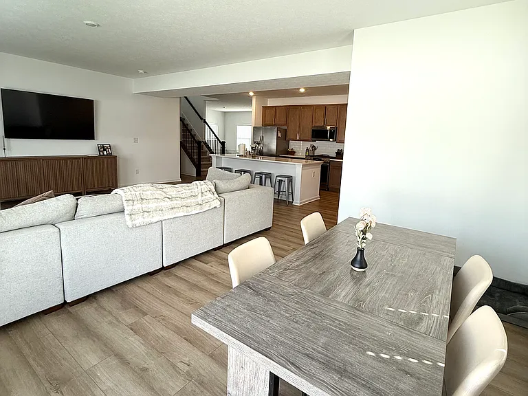 20130 Allegheny Ln — Photo 12