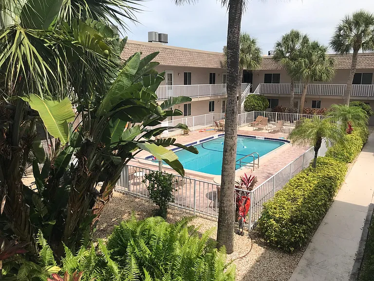624 Flamingo Dr W #203 — Photo 7