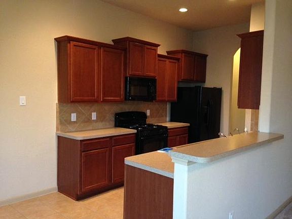 5th image of 10710 Pine Meadows Blvd