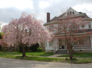 222 S Seminary St, Bloomfield, IN 47424