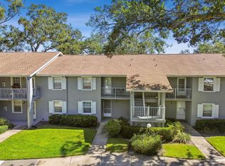 1420 Oakhill Dr #203, Dunedin, FL 34698