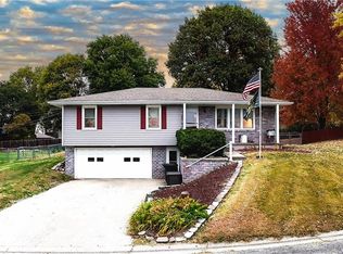 5309 Ethel Dr, Saint Joseph, MO 64506