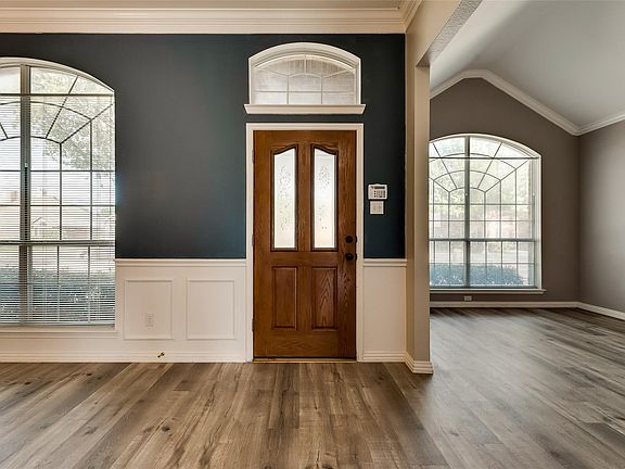 4th image of 108 Brentwood Ct