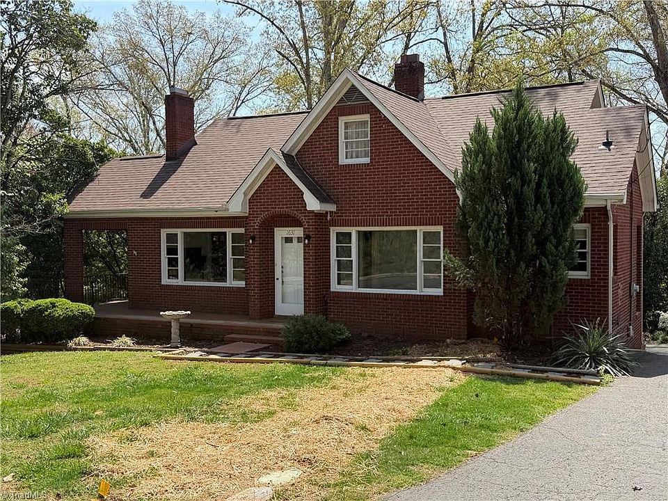 1st image of 1631 Maple Ave