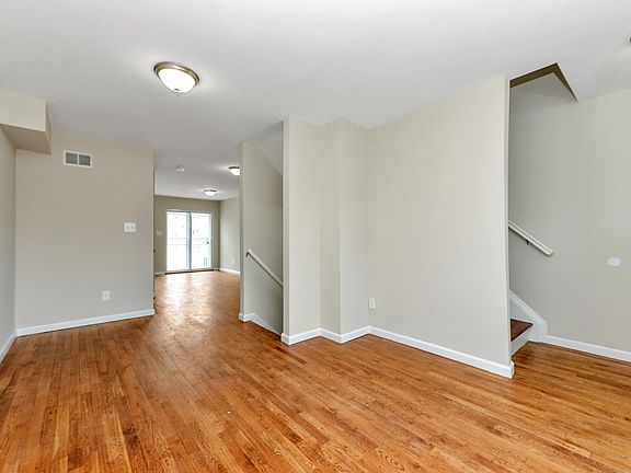 2nd image of 17911 144th Ave