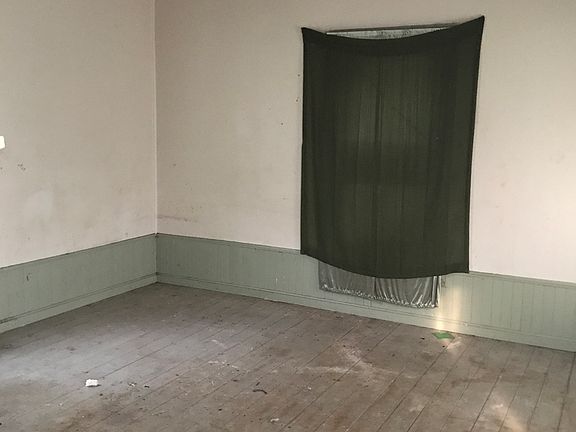Bedroom #1
