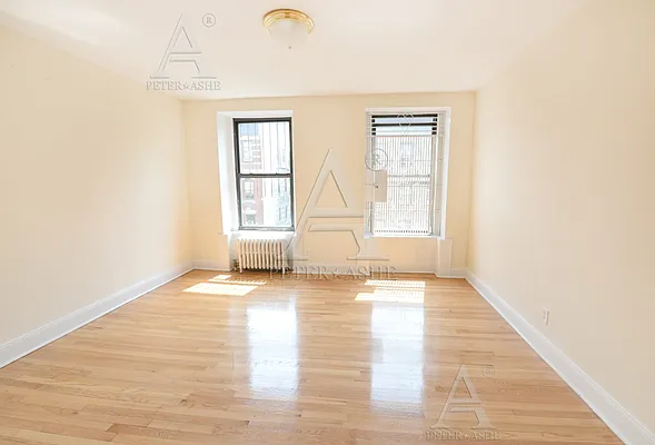 Rented by Peter Ashe | media 15