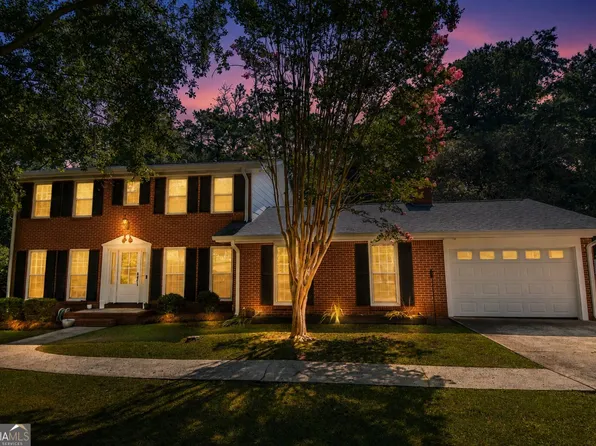 1448 Dauset Dr, Griffin, GA 30224