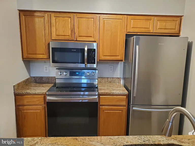 8036 Pantano Pl — Photo 10