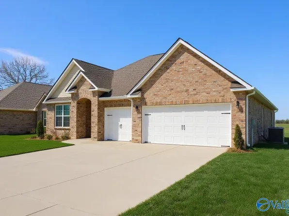 105 Cowdray Cir, Toney, AL 35773