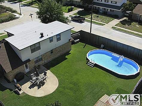 5th image of 701 Park Forest Dr