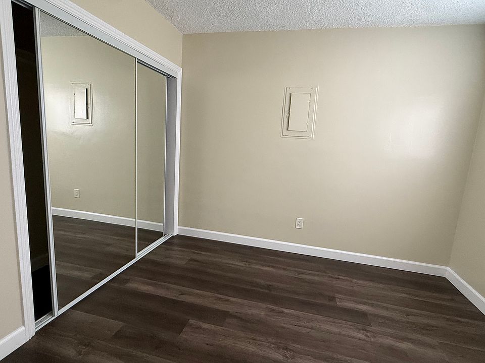Bedroom #1