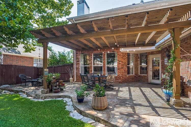 1st image of 3009 San Patricio Dr