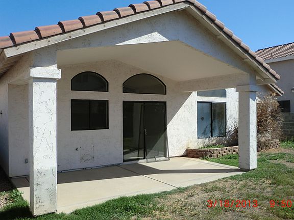 3rd image of 3761 E Isabella Ave