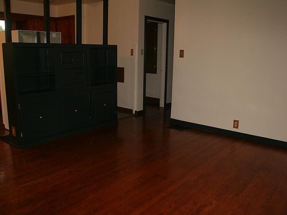 4th image of 1846 Euclid Ave