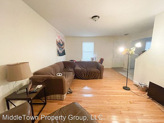 3rd image of 1703 W Main St #1703