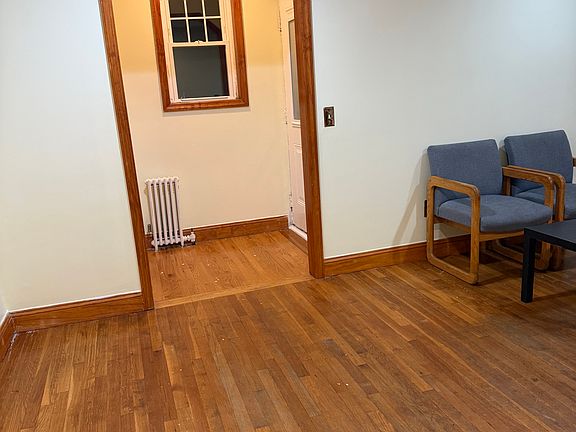 5th image of 71 Carman Rd