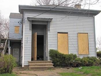 1st image of 2705 W Jefferson St