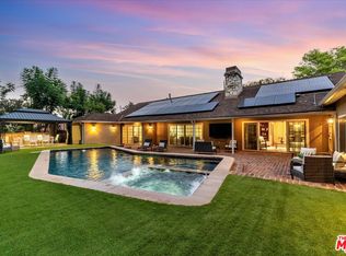 3741 Royal Woods Dr, Sherman Oaks, CA 91403