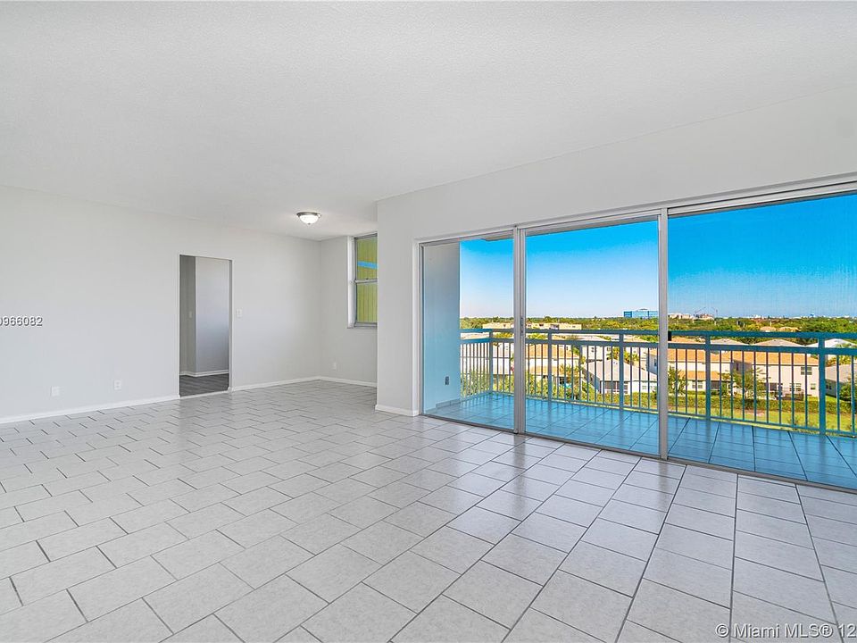 1st image of 4400 Hillcrest Dr APT 619C