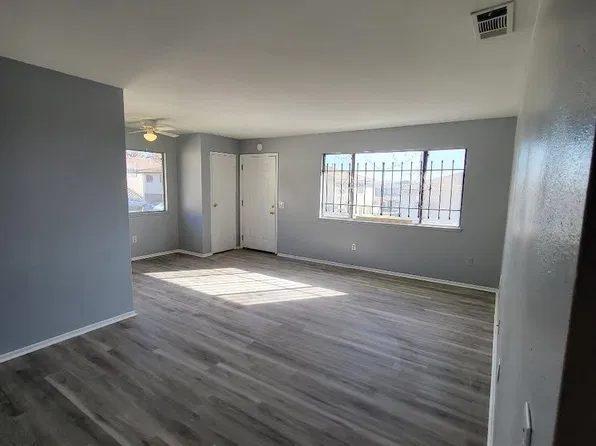 3451 20th St, Highland, CA 92346