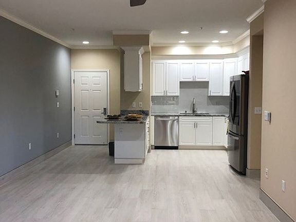 5th image of 3585 Agate Dr #313
