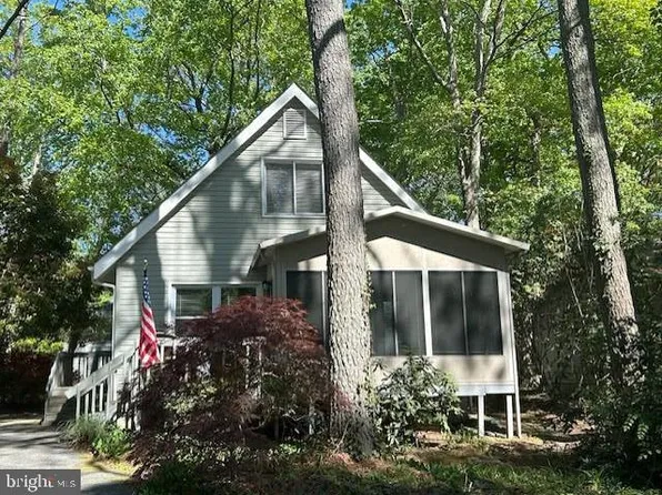 7 Royal Oaks Dr, Ocean Pines, MD 21811