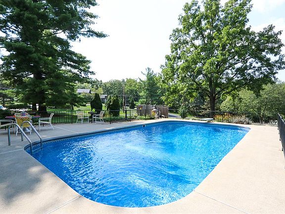 5th image of 1009 McBurney Dr