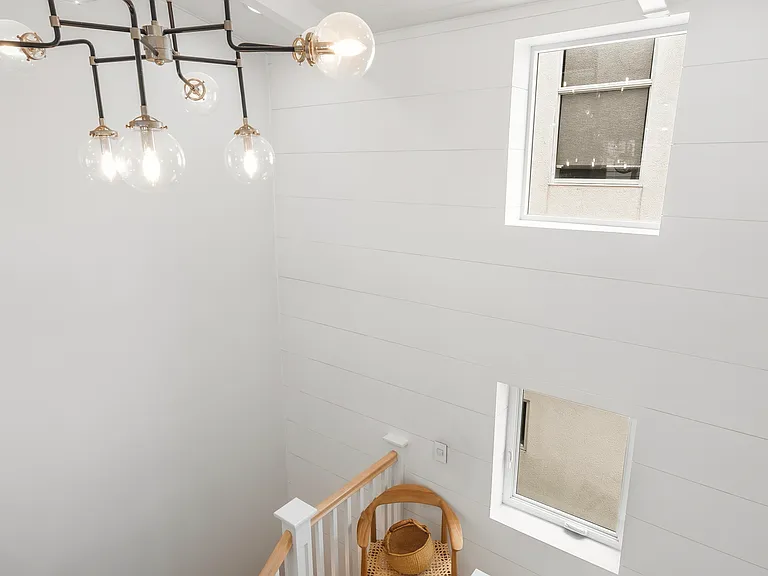 445 Marine Ave — Photo 16