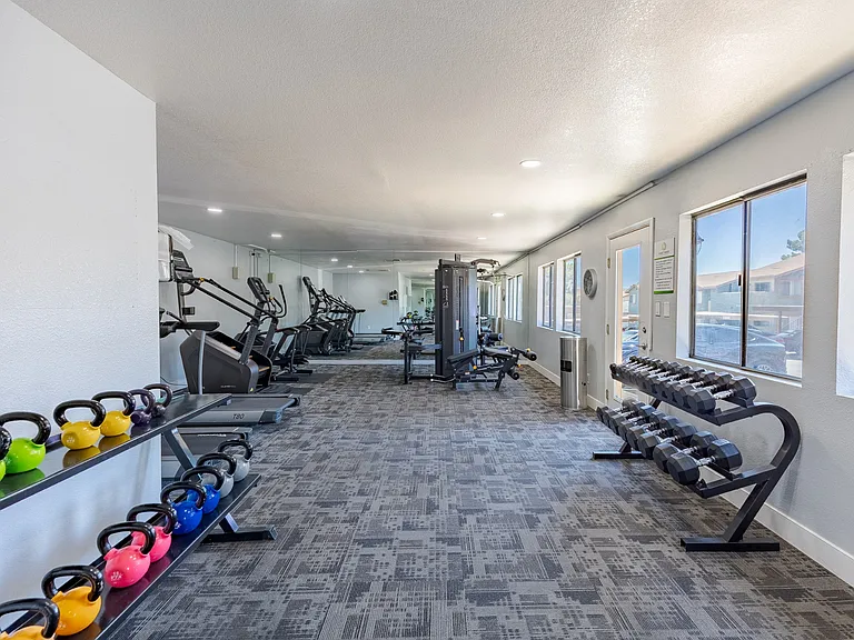 Fully Equipped Fitness Center at Sunset Winds Apartments in Henderson, NV 89014
