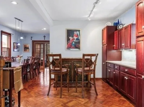 3402 Avenue J image 3 of 24