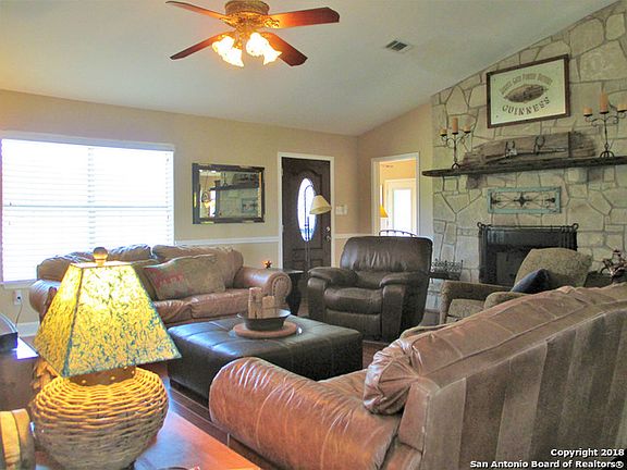 4th image of 503 Oak Bend Dr