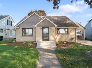 306 3rd St, Kewaskum, WI 53040