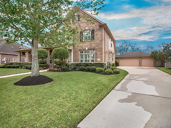 4th image of 1620 Mossy Stone Dr